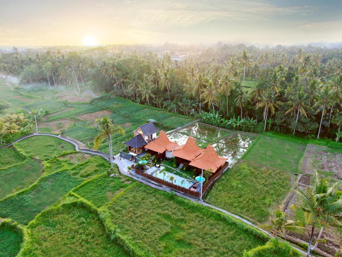 One Bedroom Grand Javanese Joglo Ubud 1 Exterior foto
